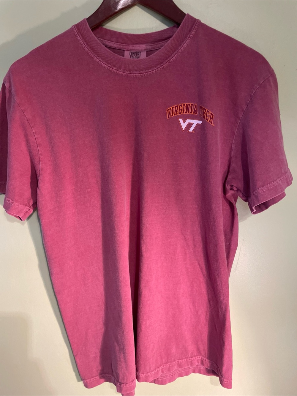 Comfort Colors Men's Short Sleeve Crewneck T-Shirt Size Med.  - Maroon